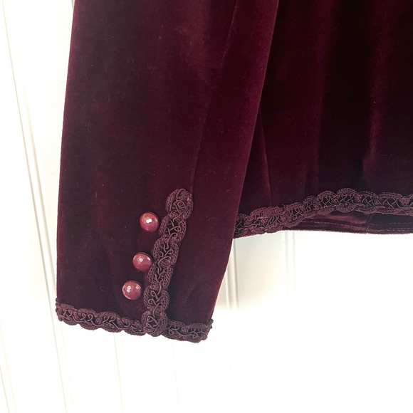 Vintage Velvet Jacket Maroon Burgundy Embellished Victorian 70s Pockets Fancy - Picture 12 of 15